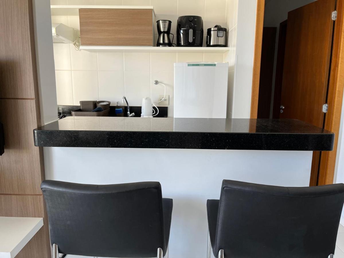 Flat 501 - Condominio Veredas Do Rio Quente - Diferenciado Com Ar Na Sala E No Quarto Экстерьер фото